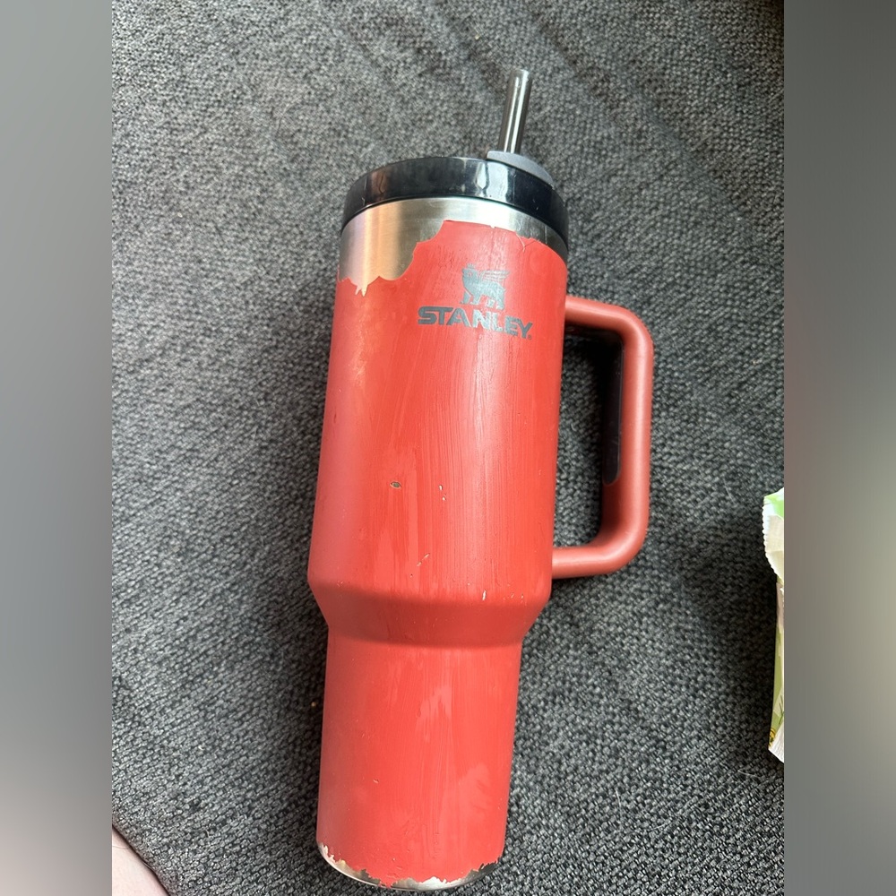 Stanley Rust Red 40 oz tumblr